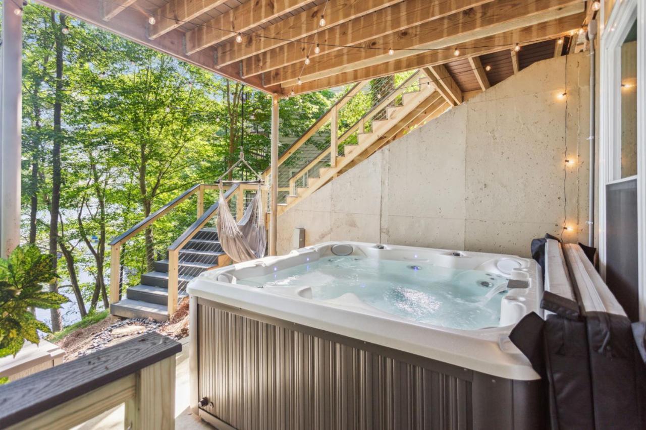 Lanier Landing - Private Dock Hot Tub Game Room GainesvilleGainesville  Kültér fotó